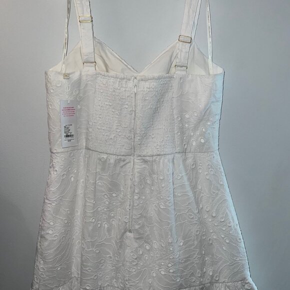 NWT! Lilly Pulitzer $218 Rocko Eyelet Romper-Size 10-White -SOLD OUT! - Picture 5 of 6